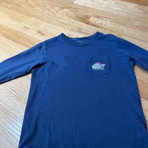 Vineyard Vines boy’s Christmas long tee